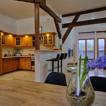 Urania Apartamenty Kowary Pokoj fotografie