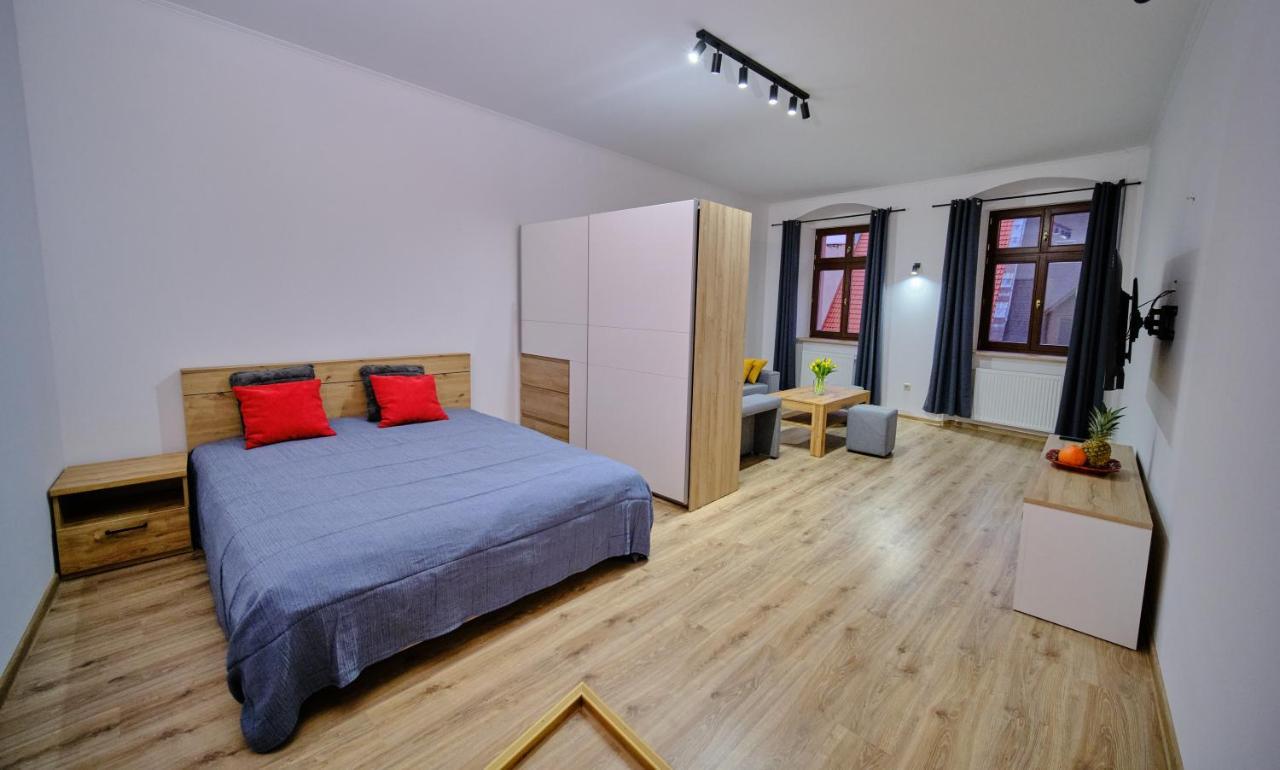 Urania Apartamenty Kowary Pokoj fotografie